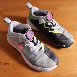 Nike X LeBron James Space Jam Tune Squad Kids Sneakers 13